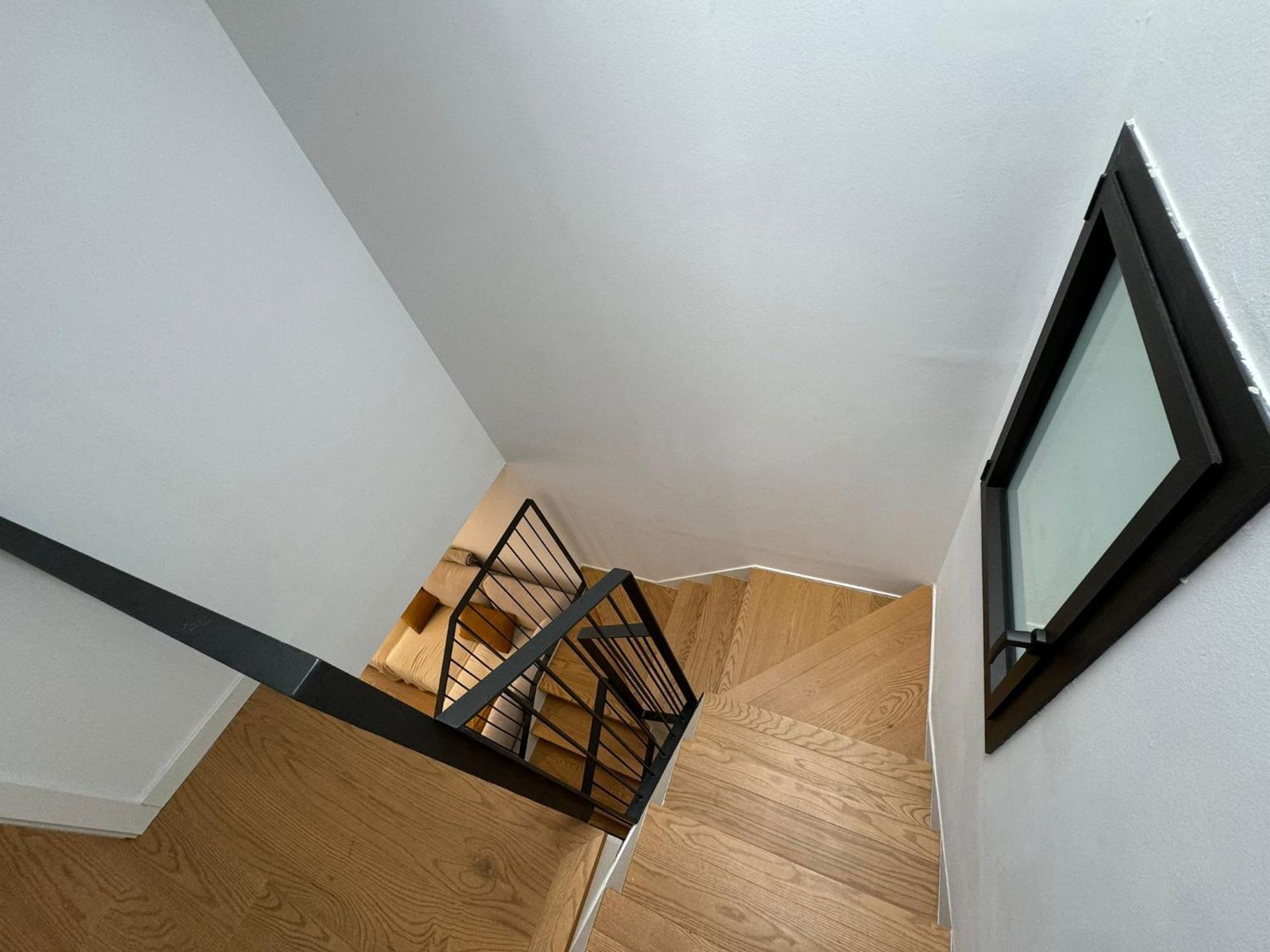 Eixample Penthouse - Bright 2br Duplex With Terraces