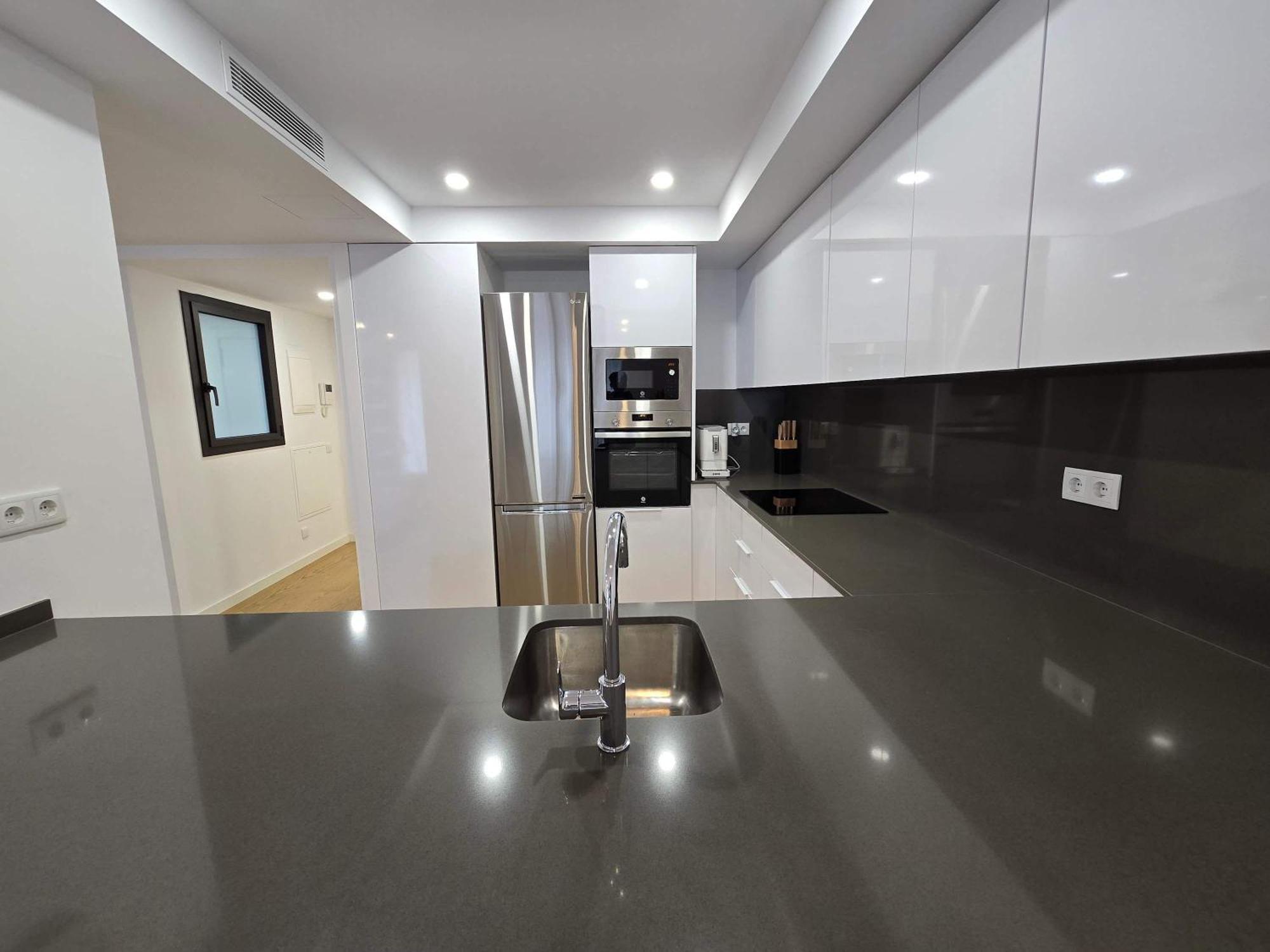 Eixample Penthouse - Bright 2br Duplex With Terraces Apartamento *