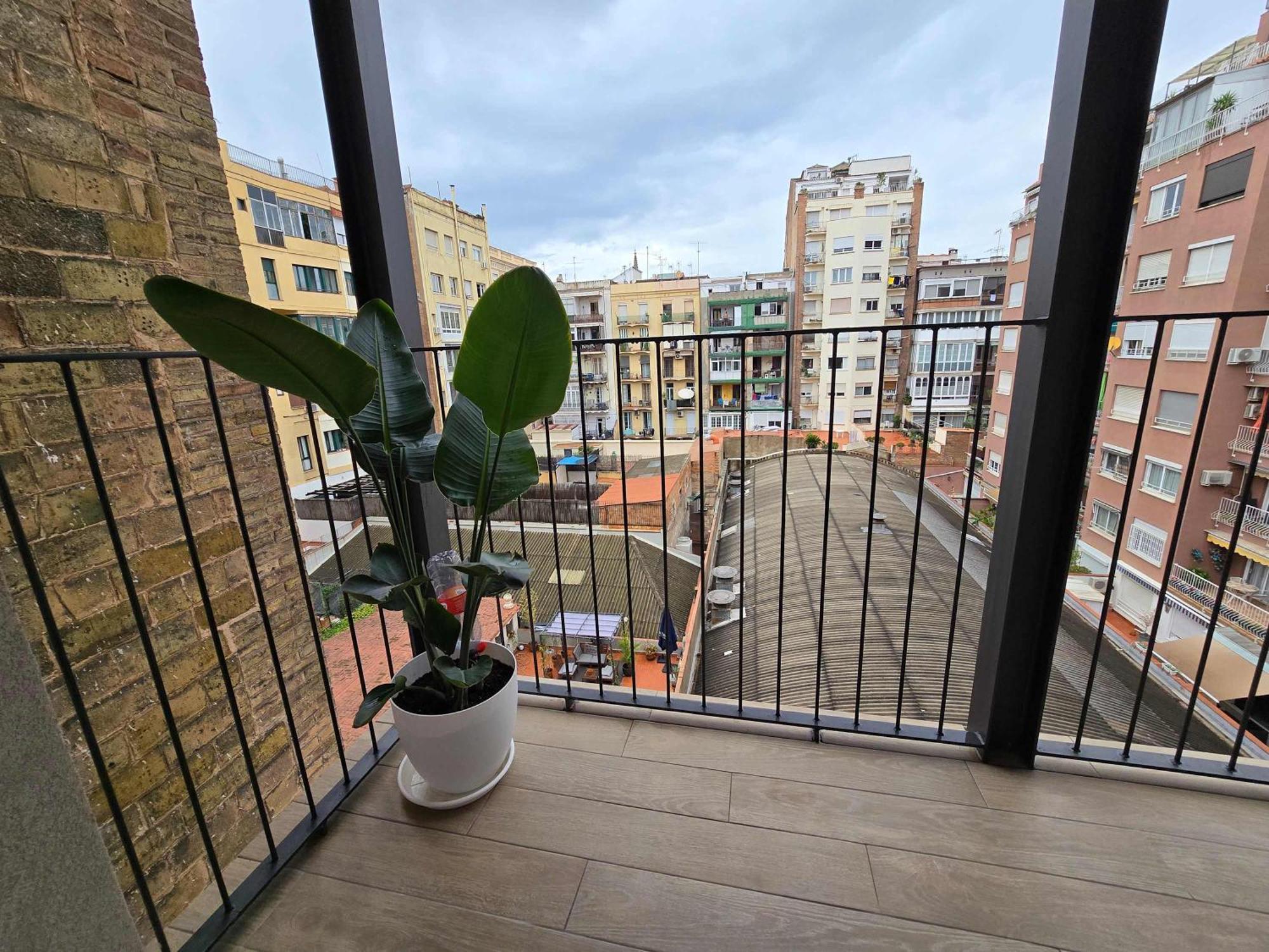 Eixample Penthouse - Bright 2br Duplex With Terraces Appartement *